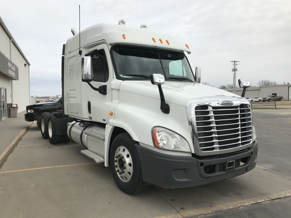 2012 Freightliner Cascadia CA125 StockNum: CN1879 : Nebraska,Kansas,Iowa