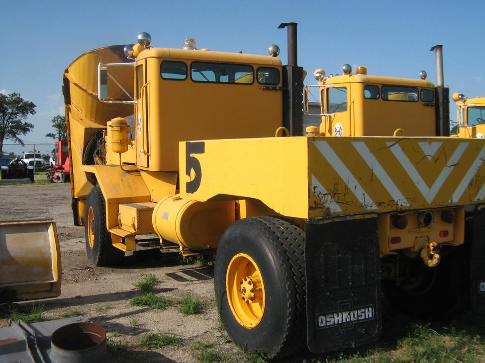 1980 Oshkosh P-Series StockNum: TW2021 : Nebraska,Kansas,Iowa