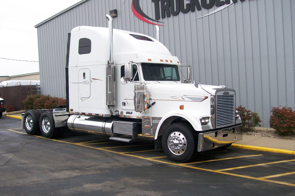 2007 Freightliner Classic XL/Classic FLD13264T-XL StockNum: BFT080