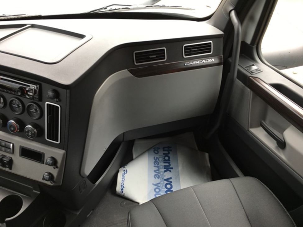 Bill Of Sale Kansas >> 2018 Freightliner Cascadia CA126 StockNum: JR0779 : Nebraska,Kansas,Iowa Bill Of Sale Kansas >> 2018 Freightliner Cascadia CA126 StockNum: JR0779 : Nebraska,Kansas,Iowa