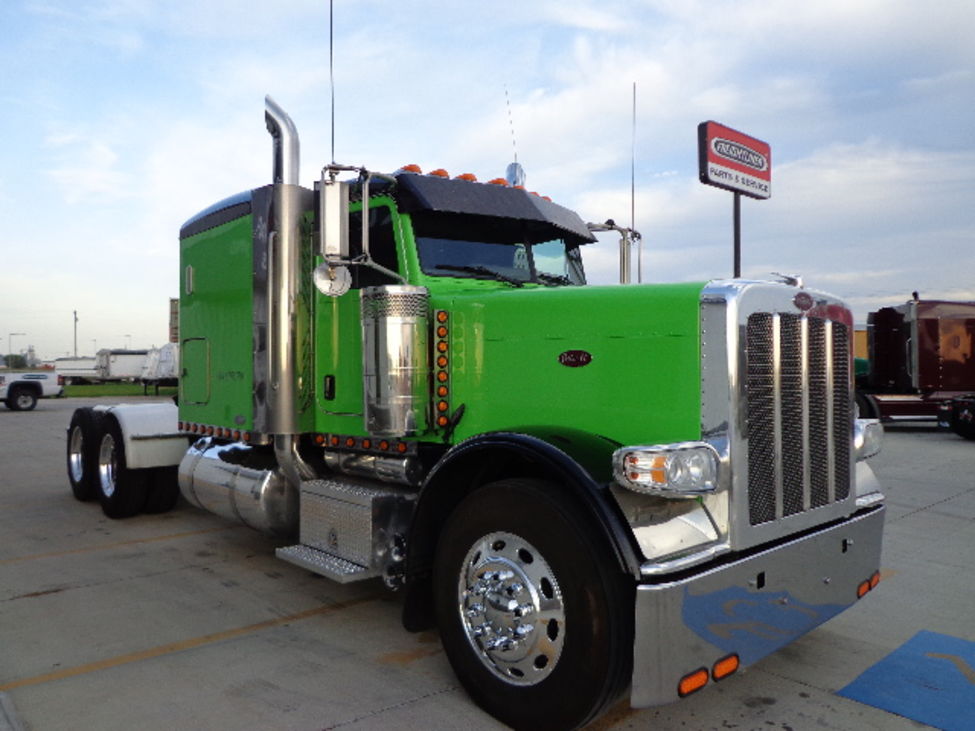 Used Trucks For Sale In Iowa >> 2010 Peterbilt 388 StockNum: EXC135 : Nebraska,Kansas,Iowa Used Trucks For Sale In Iowa >> 2010 Peterbilt 388 StockNum: EXC135 : Nebraska,Kansas,Iowa