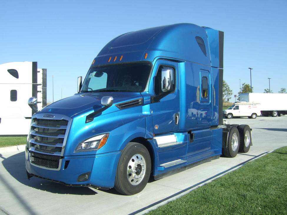 2018 Freightliner Cascadia CA126 StockNum: JU0911 : Nebraska,Kansas,Iowa