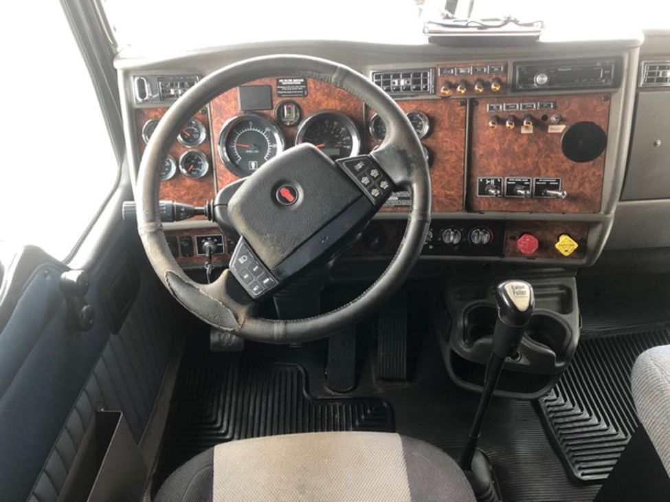 2005 Kenworth T800 StockNum: EXC595 : Nebraska,Kansas,Iowa