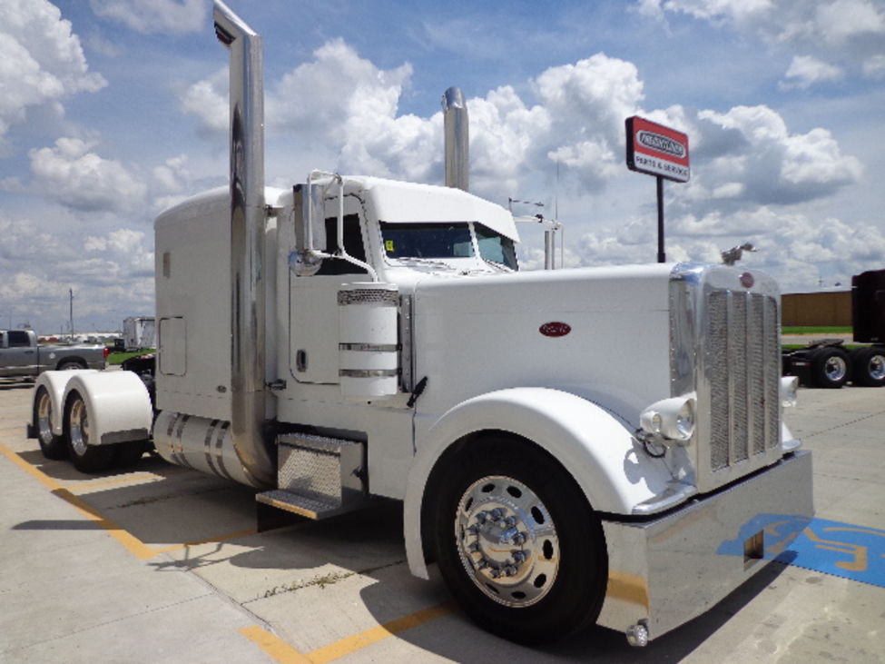 2012 Peterbilt 389 StockNum EXC136 Nebraska,Kansas,Iowa