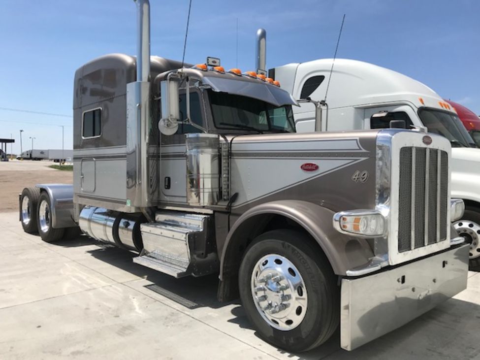 2012 Peterbilt 389 StockNum: OG5285 : Nebraska,Kansas,Iowa