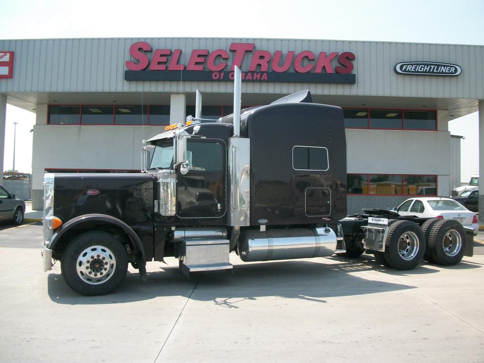 2007 Peterbilt 379 StockNum ST7926 Nebraska,Kansas,Iowa